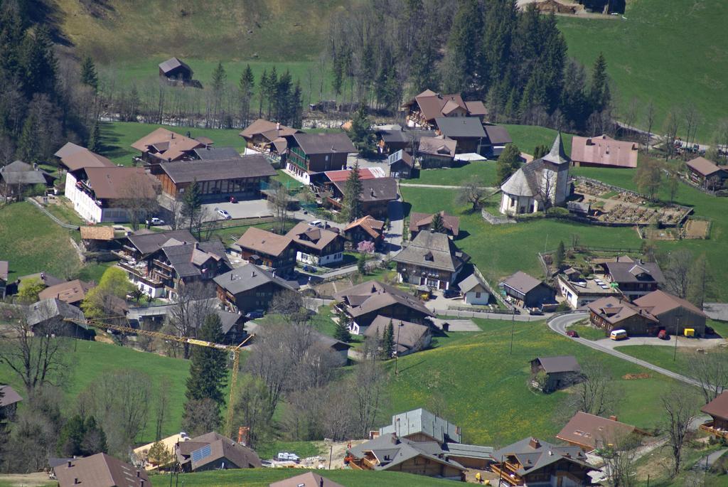 Hotel Wildhorn Gstaad Exterior photo